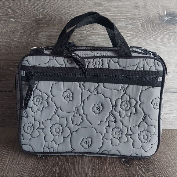 Thirty One Gray Quilted Poppy Double Zip Cosmetic Bag Organizer Travel Tote - Picture 1 of 8